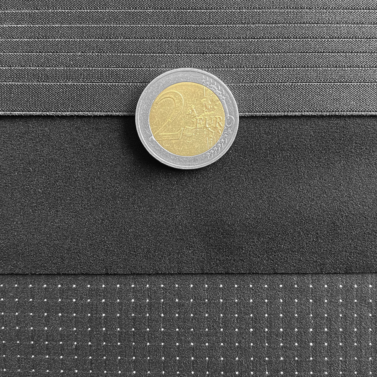 EM1089_6