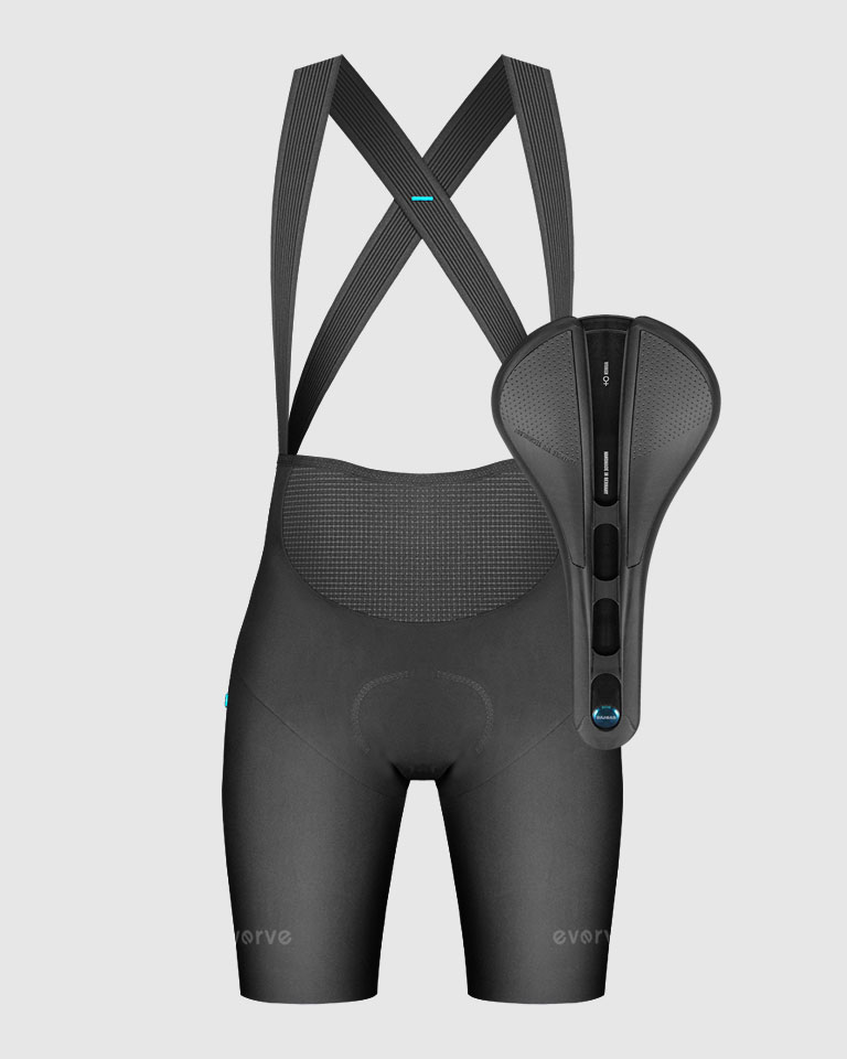 bundle-traegerhose-ezero-pro-superlight+sattel-3d-frauen.jpg